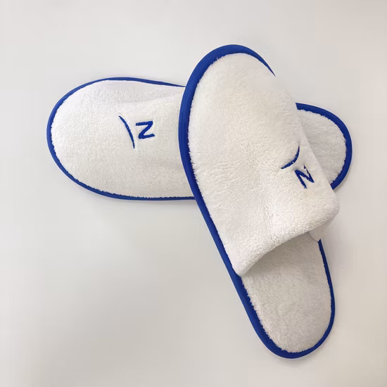 Comfortable and Soft Disposable Coral Velvet Hotel Slippers for Men Women and Children