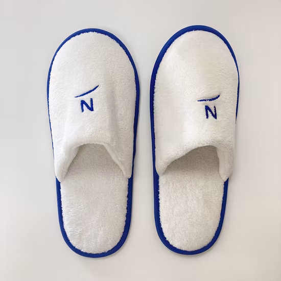 Comfortable and Soft Disposable Coral Velvet Hotel Slippers for Men Women and Children